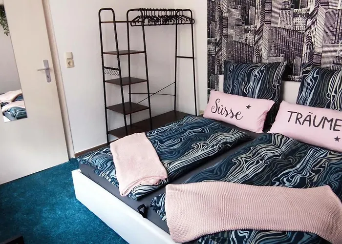 Fleissige Biene * Steinbach